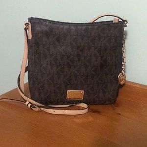 Michael Kors Crossbody